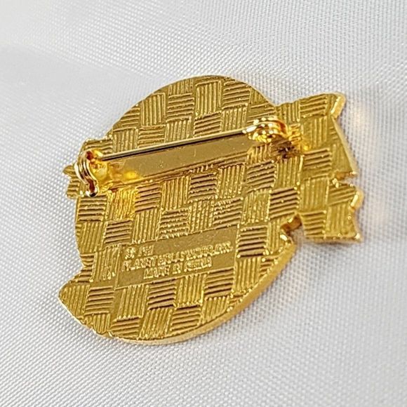 Planet Hollywood New York Vintage Enamel Pin Rare Collector Pin 80s Rare‎ Clean - Picture 7 of 8